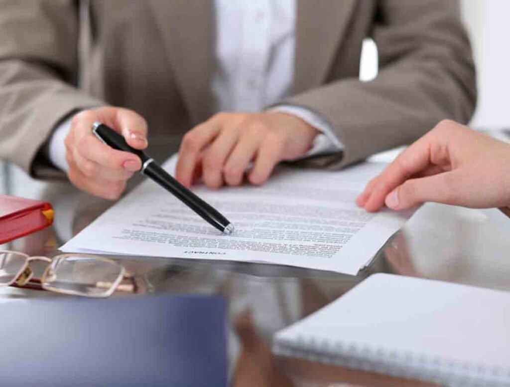 Perbandingan SBU dan Sertifikasi ISO: Mana yang Dibutuhkan Perusahaan Anda?